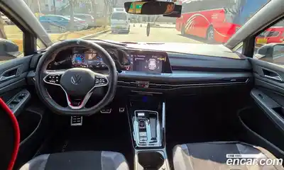 Volkswagen Golf 2024 2.0 Автомат в Москве № 169127, миниатюра 7