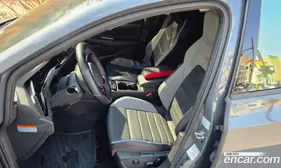 Volkswagen Golf 2024 2.0 Автомат в Москве № 169127, миниатюра 8