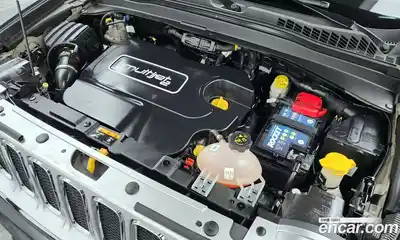 Jeep Renegade 2018 2.0 Автомат в Москве № 169418, миниатюра 9