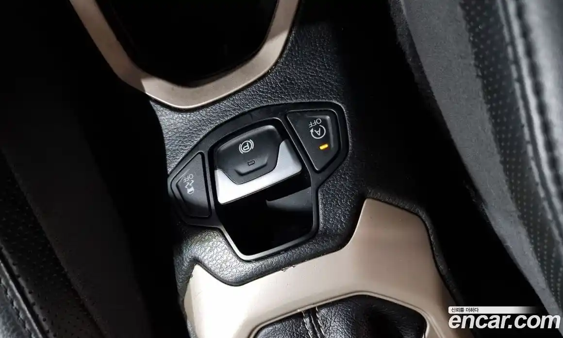 Jeep Renegade 2015 2.0 Автомат в Москве № 169766, фото 16