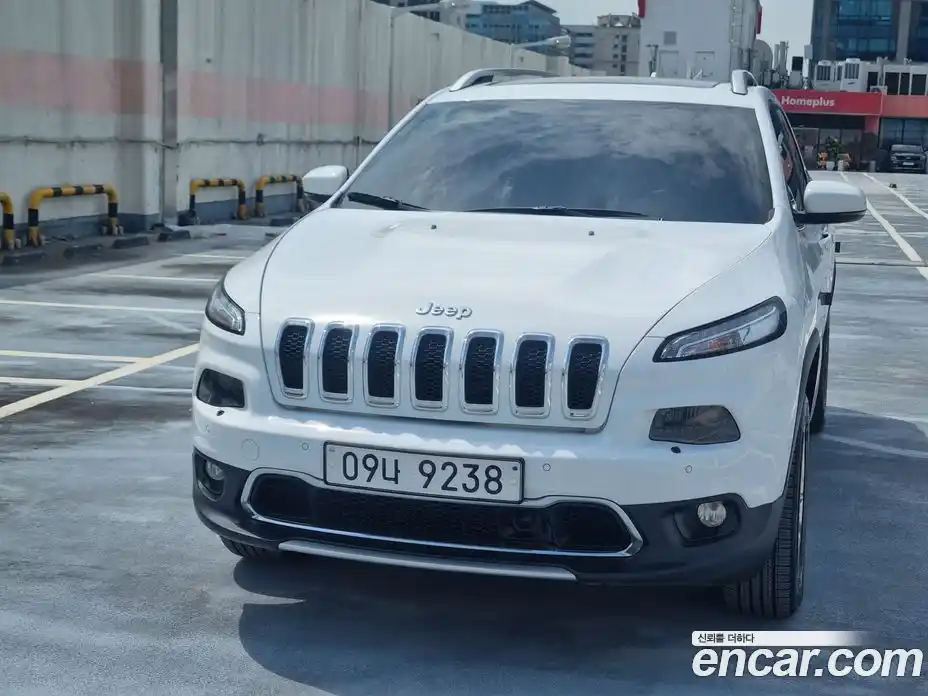 Jeep Cherokee 2017 2.2 Автомат в Москве № 170086, фото 19