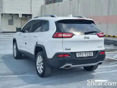 Jeep Cherokee 2017 2.2 Автомат в Москве № 170086, миниатюра 2