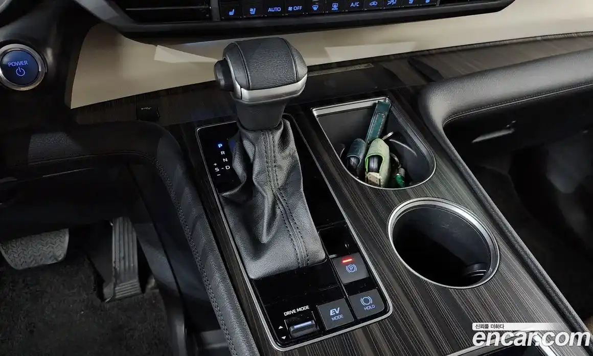 Toyota Sienna 2023 2.5 Автомат в Москве № 170143, фото 10