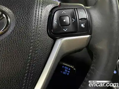 Toyota Sienna 2017 3.5 Автомат в Москве № 170372, миниатюра 6