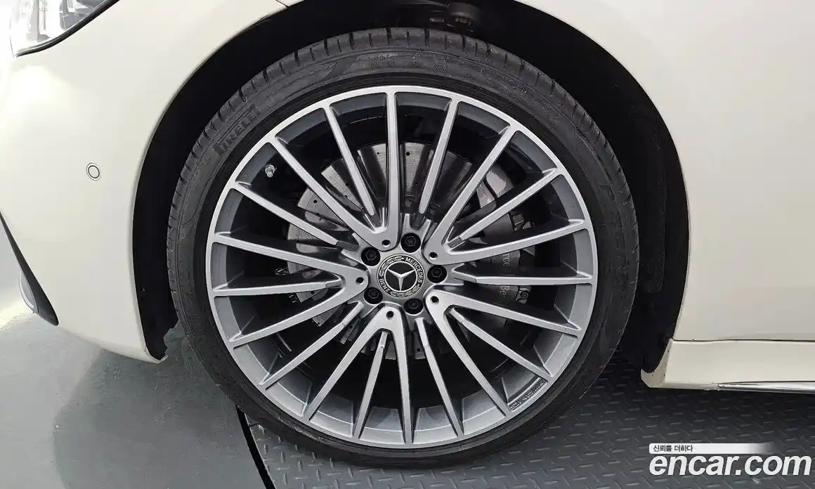 Mercedes-Benz S-Class 2023 3.0 Автомат в Москве № 173778, фото 14