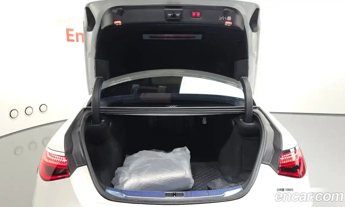 Mercedes-Benz S-Class 2023 3.0 Автомат в Москве № 173778, фото 8