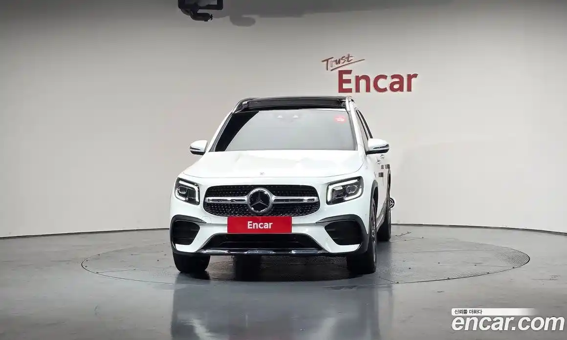 Mercedes-Benz GLB-Class 2022 2.0 Автомат в Москве № 177297, фото 6