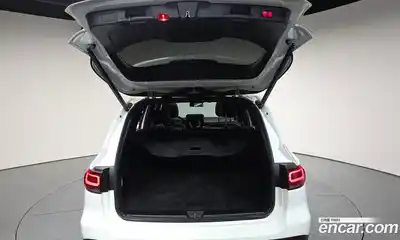 Mercedes-Benz GLB-Class 2022 2.0 Автомат в Москве № 177297, миниатюра 10