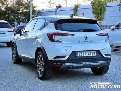 Renault Captur 2020 1.3 Автомат в Москве № 180053, миниатюра 3