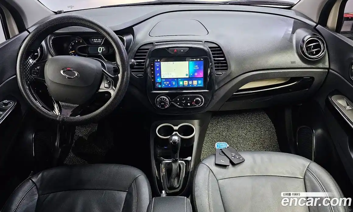 Renault QM3 2015 1.5 Автомат в Москве № 183916, фото 14