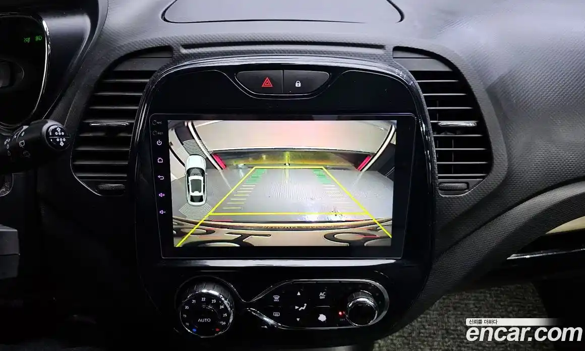 Renault QM3 2015 1.5 Автомат в Москве № 183916, фото 7