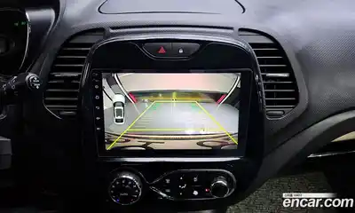 Renault QM3 2015 1.5 Автомат в Москве № 183916, миниатюра 7