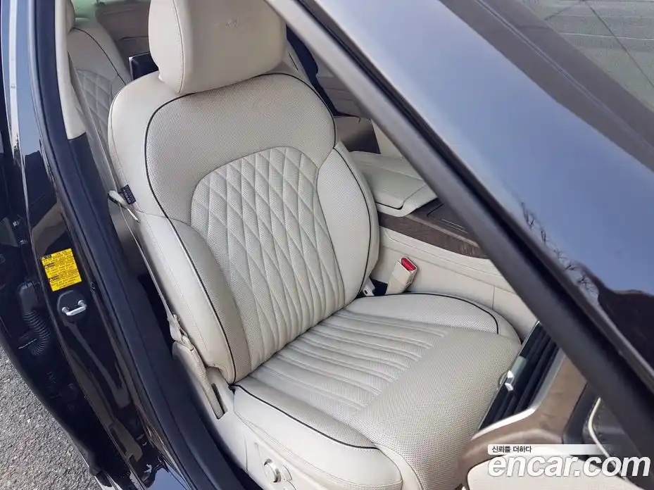 Genesis G90 2019 5.0 Автомат в Москве № 18615, фото 12