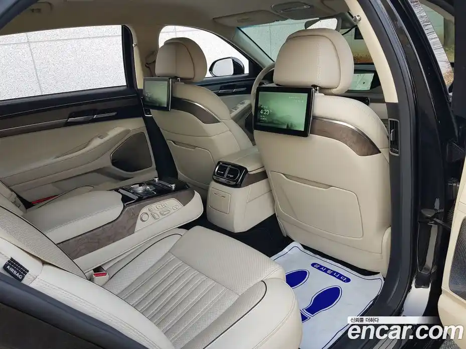 Genesis G90 2019 5.0 Автомат в Москве № 18615, фото 13