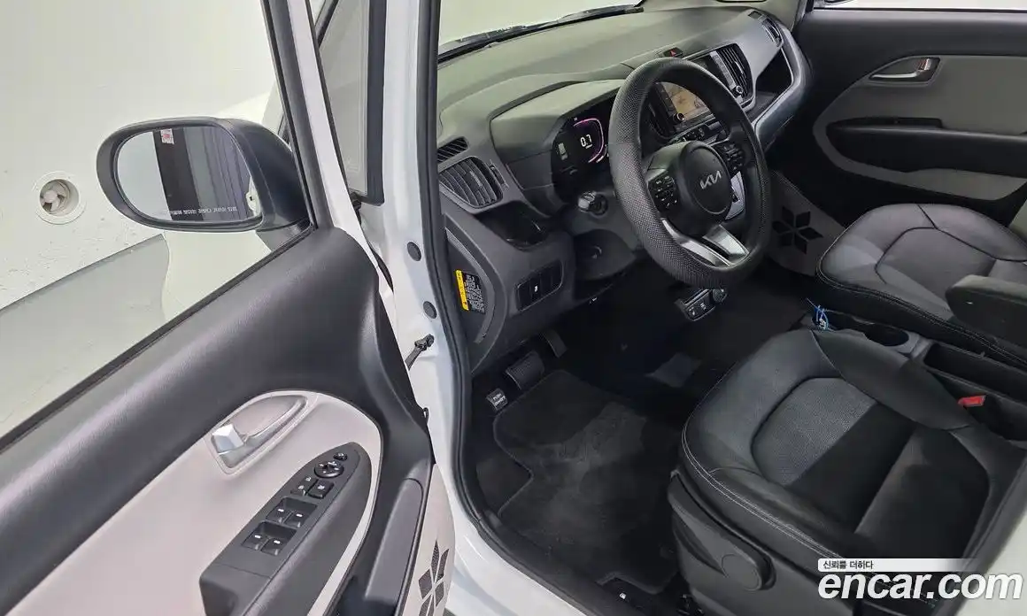 Kia Ray 2024 1.0 Автомат в Москве № 18637, фото 16