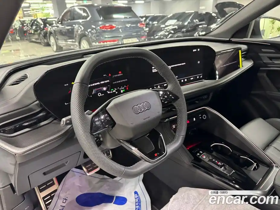 Audi Q5 2025 2.0 Автомат в Москве № 188778, фото 4