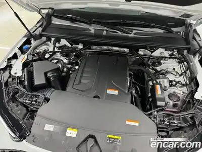 Audi Q5 2025 2.0 Автомат в Москве № 188778, миниатюра 5