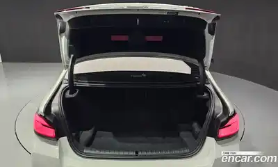 BMW 5-Series 2023 2.0 Автомат в Москве № 189237, миниатюра 8