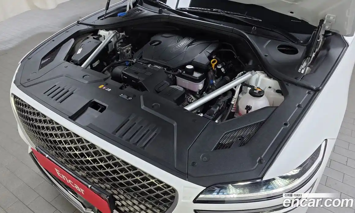 Genesis GV70 2024 2.5 Автомат в Москве № 1899, фото 8