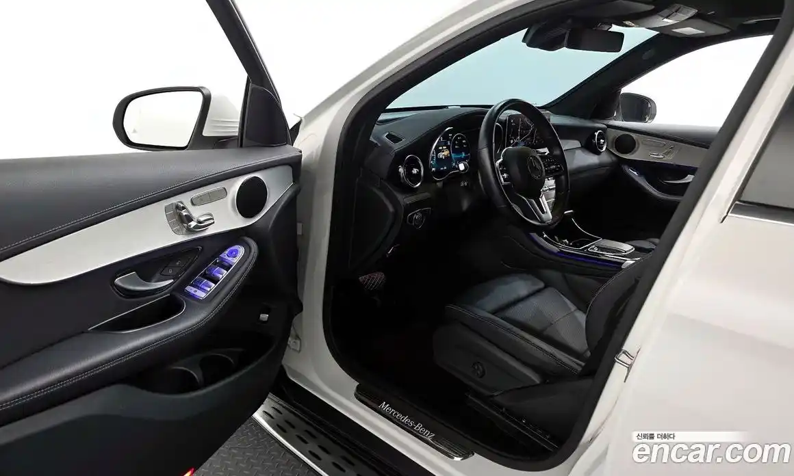 Mercedes-Benz GLC-Class 2022 1.9 Автомат в Москве № 194581, фото 19