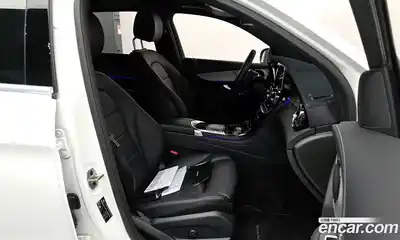 Mercedes-Benz GLC-Class 2022 1.9 Автомат в Москве № 194581, миниатюра 5