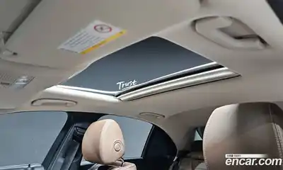 Mercedes-Benz E-Class 2019 2.0 Автомат в Москве № 194802, миниатюра 11