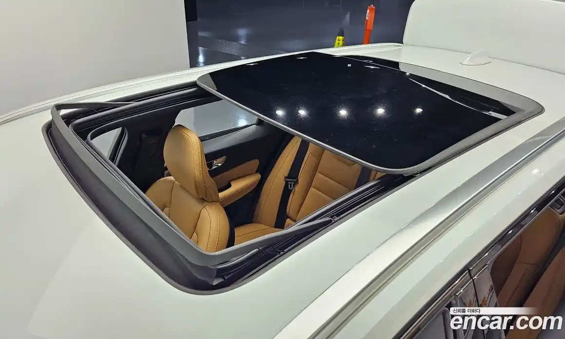 Volvo V60 2022 2.0 Автомат в Москве № 197000, фото 18