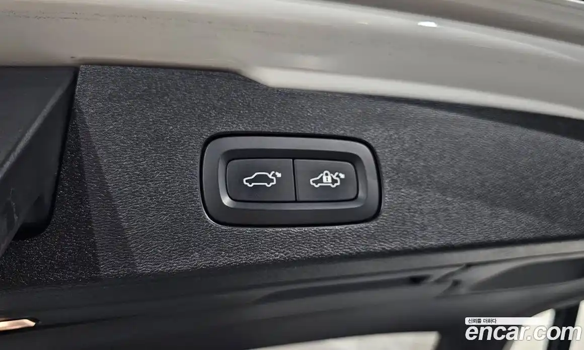 Volvo V60 2022 2.0 Автомат в Москве № 197000, фото 20