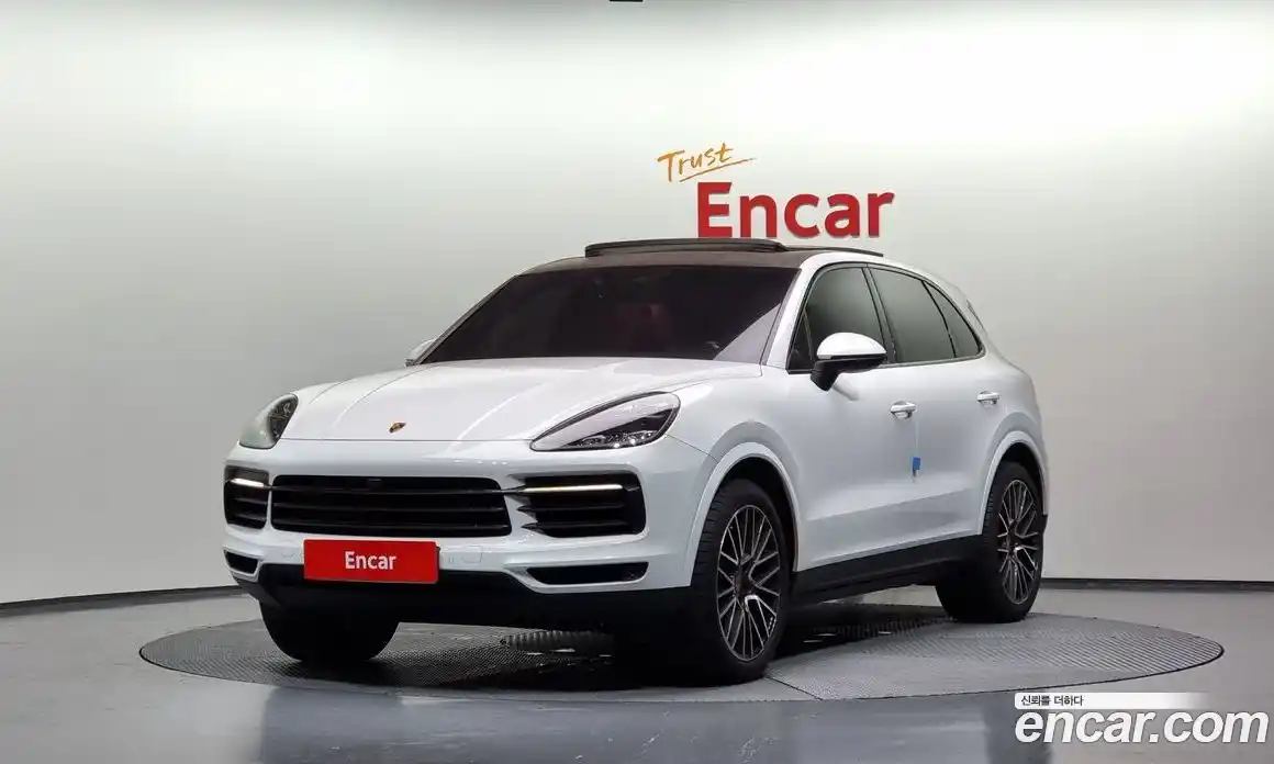 Porsche Cayenne 2019 3.0 Автомат в Москве № 197547, фото 1
