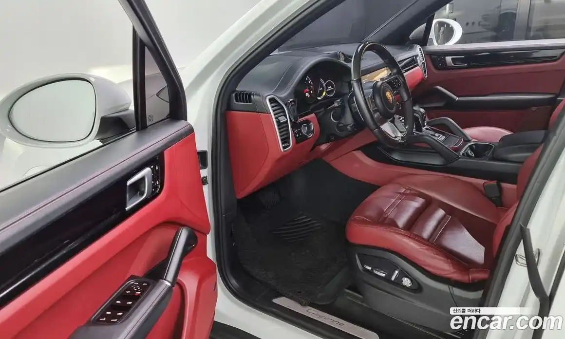 Porsche Cayenne 2019 3.0 Автомат в Москве № 197547, фото 11