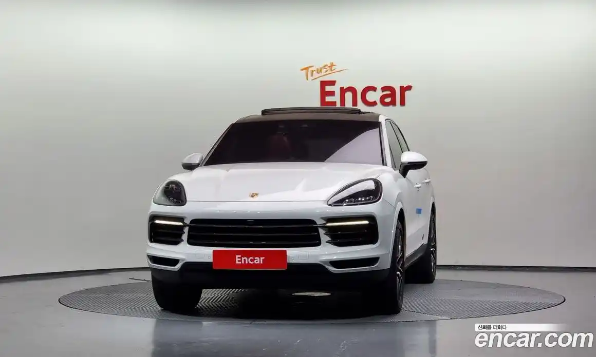 Porsche Cayenne 2019 3.0 Автомат в Москве № 197547, фото 3