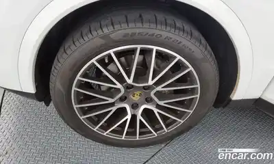 Porsche Cayenne 2019 3.0 Автомат в Москве № 197547, миниатюра 5