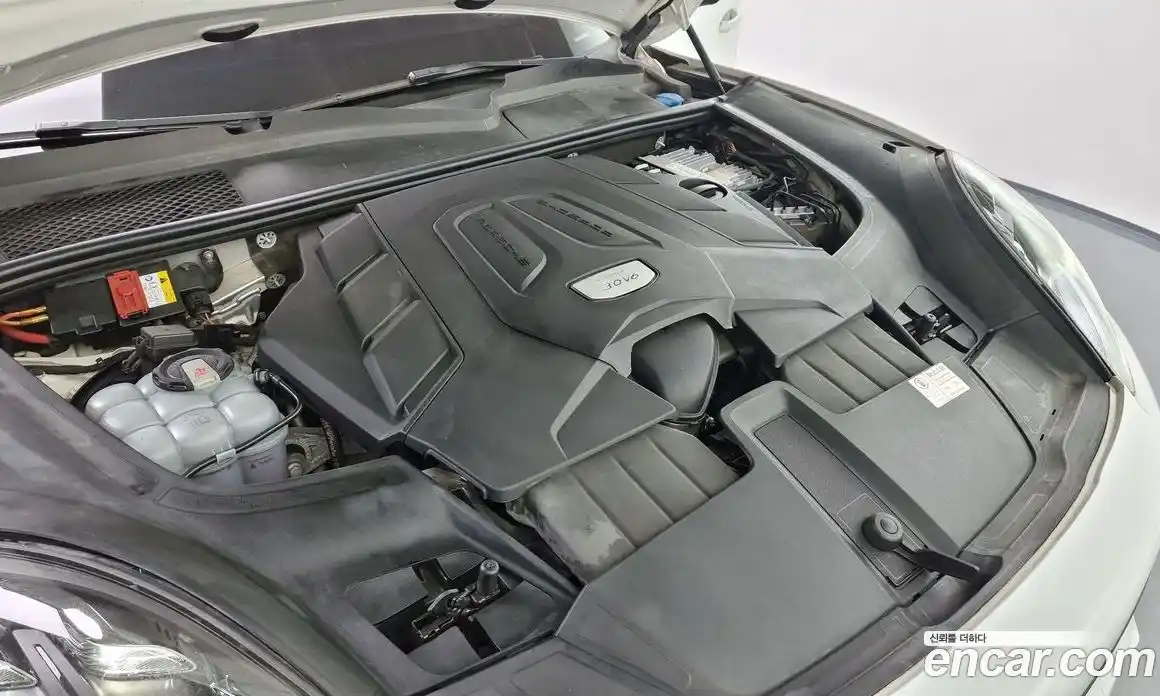 Porsche Cayenne 2019 3.0 Автомат в Москве № 197547, фото 6