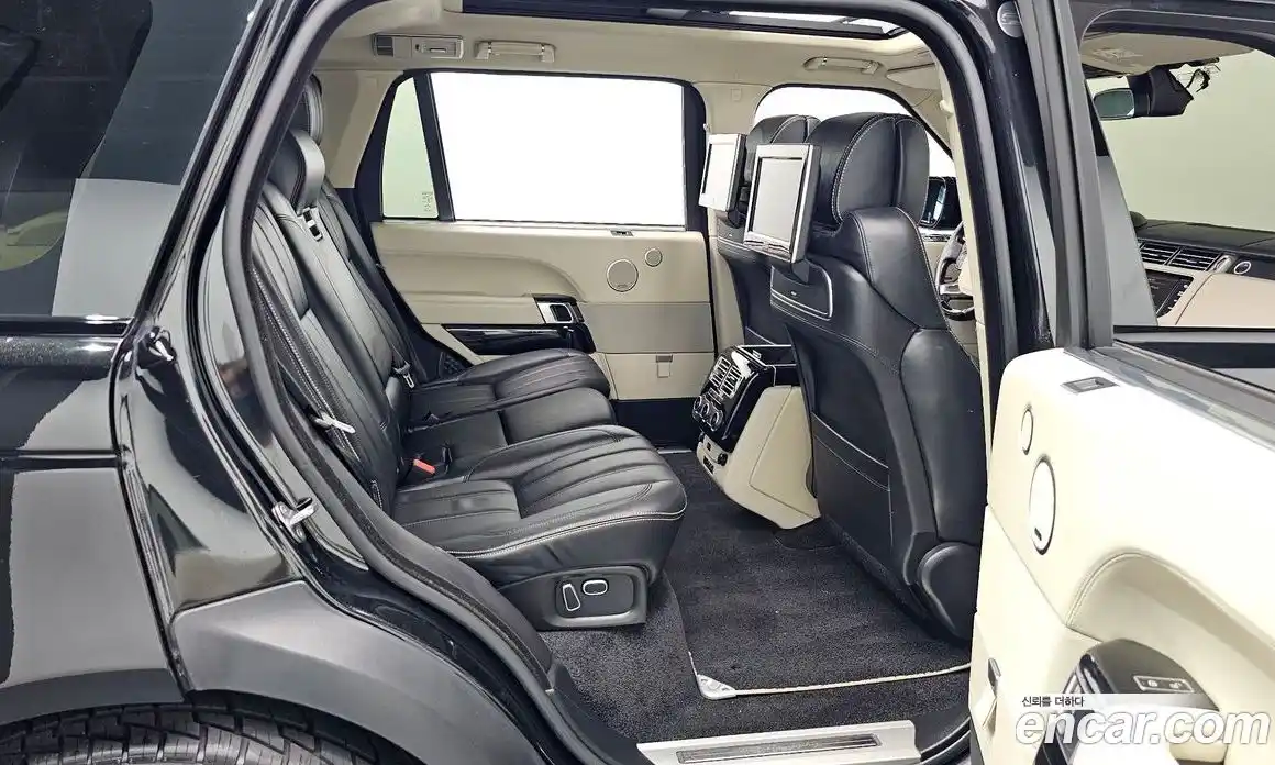 Land Rover Range-Rover 2014 4.4 Автомат в Москве № 198161, фото 11