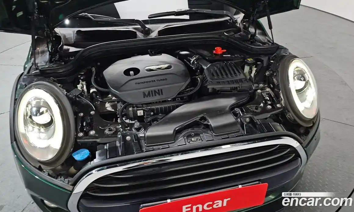 Mini Cooper 2018 1.5 Автомат в Москве № 198322, фото 5