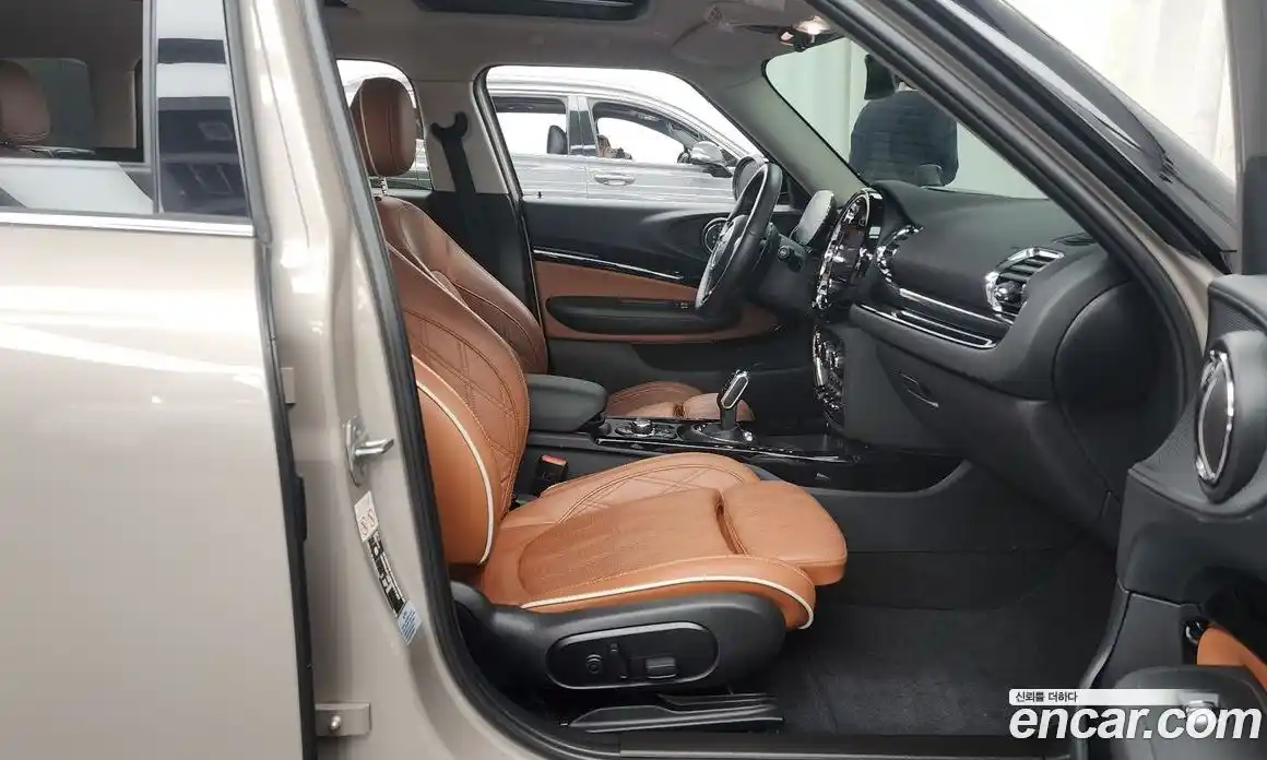 Mini Clubman 2022 2.0 Автомат в Москве № 198335, фото 13