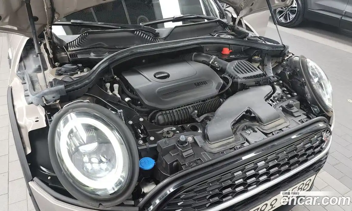 Mini Clubman 2022 2.0 Автомат в Москве № 198335, фото 5