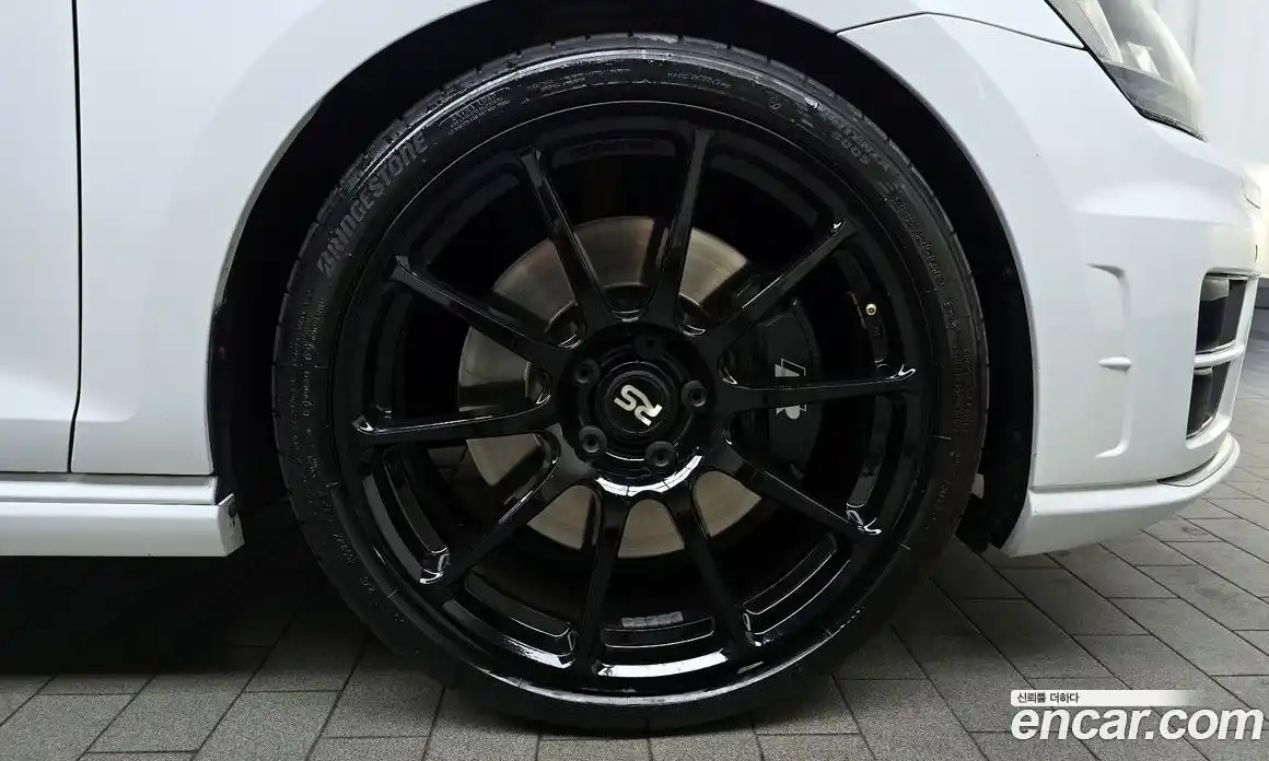 Volkswagen Golf 2016 2.0 Автомат в Москве № 199157, фото 18