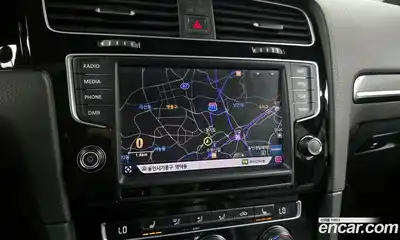 Volkswagen Golf 2016 2.0 Автомат в Москве № 199157, миниатюра 4