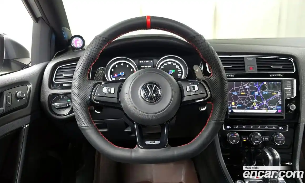 Volkswagen Golf 2016 2.0 Автомат в Москве № 199157, фото 6