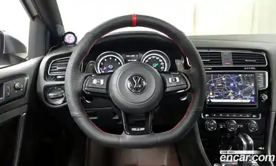 Volkswagen Golf 2016 2.0 Автомат в Москве № 199157, миниатюра 6