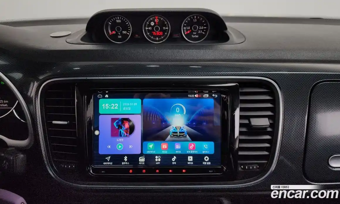 Volkswagen Beatle 2013 2.0 Автомат в Москве № 199164, фото 15