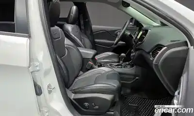 Jeep Cherokee 2022 2.4 Автомат в Москве № 199467, миниатюра 11