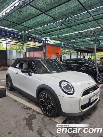 Mini Cooper Convertible, 2025