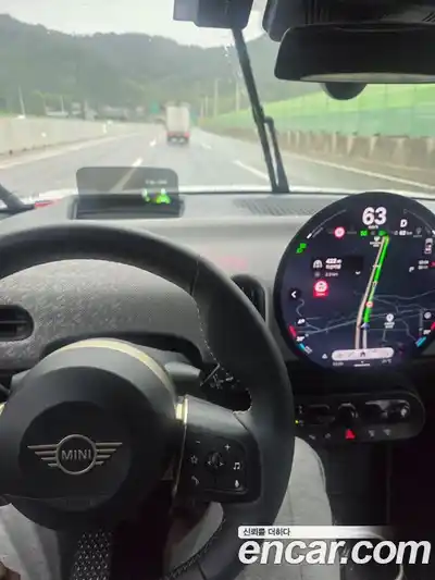 Mini Cooper Convertible 2025 2.0 Автомат в Москве № 204202, миниатюра 10