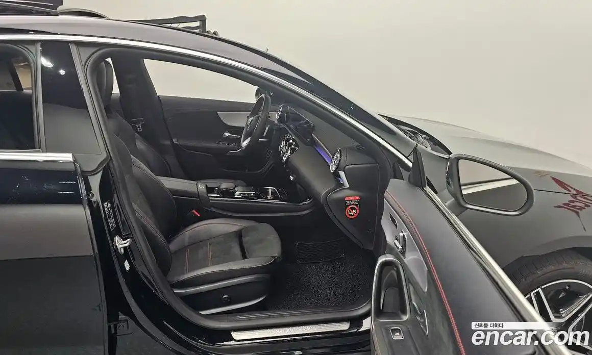 Mercedes-Benz CLA-Class 2020 2.0 Автомат в Москве № 206256, фото 18