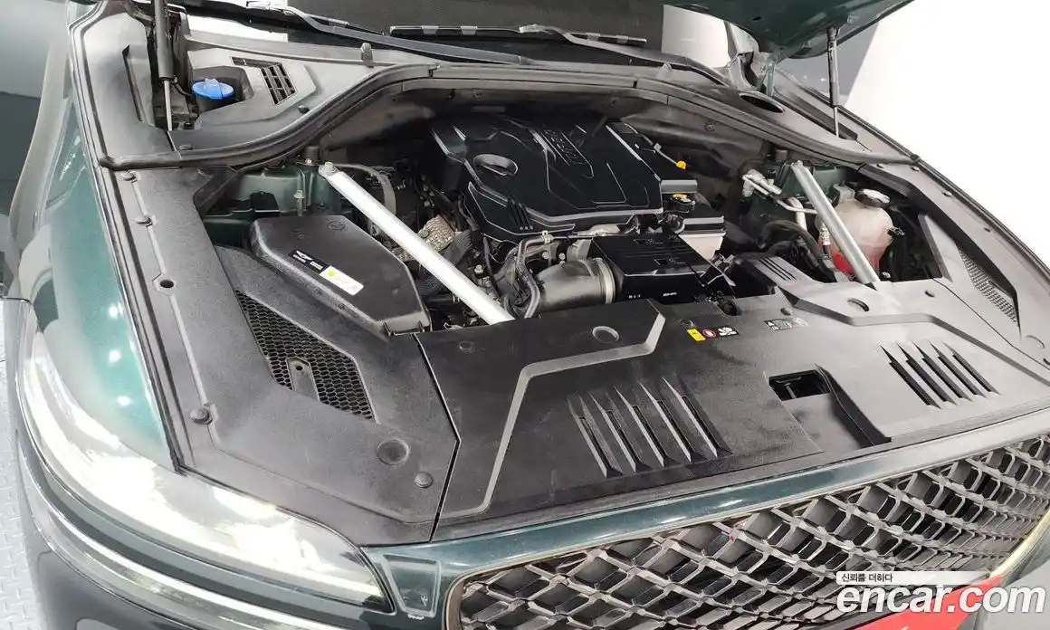 Genesis GV70 2022 2.5 Автомат в Москве № 207462, фото 5