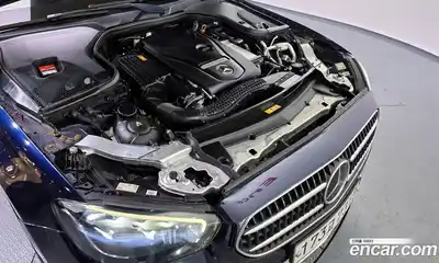Mercedes-Benz E-Class 2020 2.0 Автомат в Москве № 212038, миниатюра 5