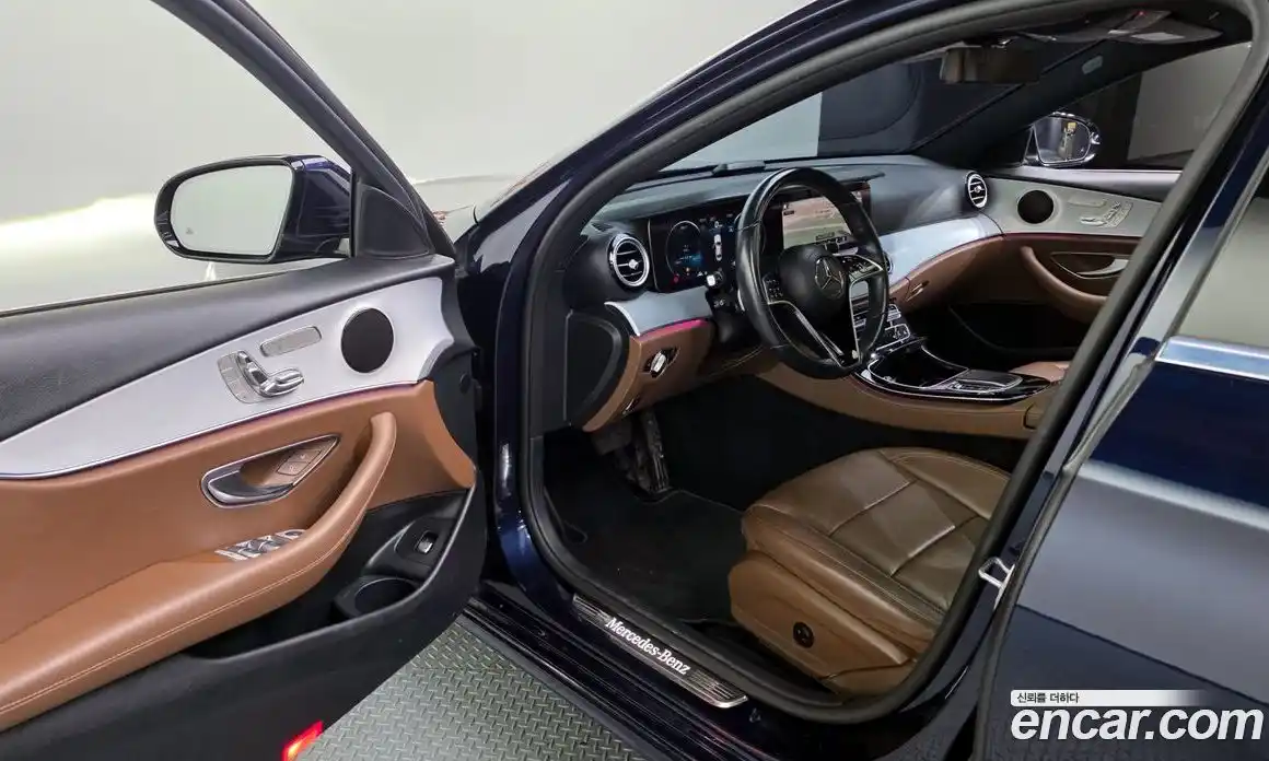 Mercedes-Benz E-Class 2020 2.0 Автомат в Москве № 212038, фото 10