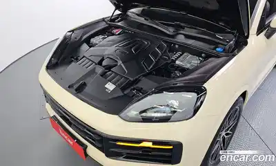 Porsche Cayenne 2024 3.0 Автомат в Москве № 213037, миниатюра 6